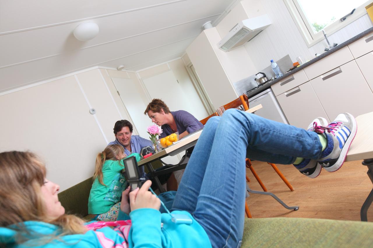 Roompot Zeebad Breskens Zimmer foto